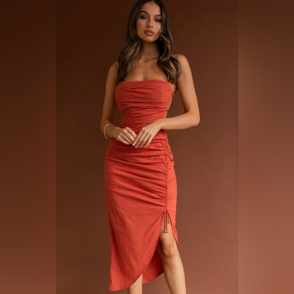 Selfie Leslie Heaven On Earth Lace-Up Back Midi Dress - Rust